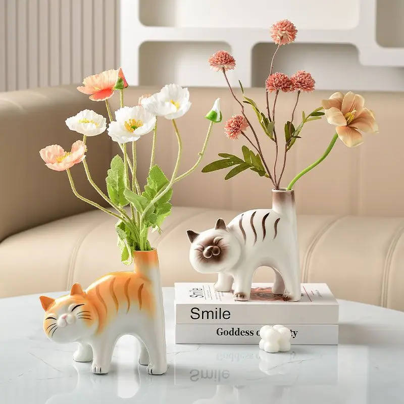 

European Ceramic Cat Vase Cute Animal Flower Arrangement Container Living Room Dining Table TV Cabinet Flower Vase Home Ornament
