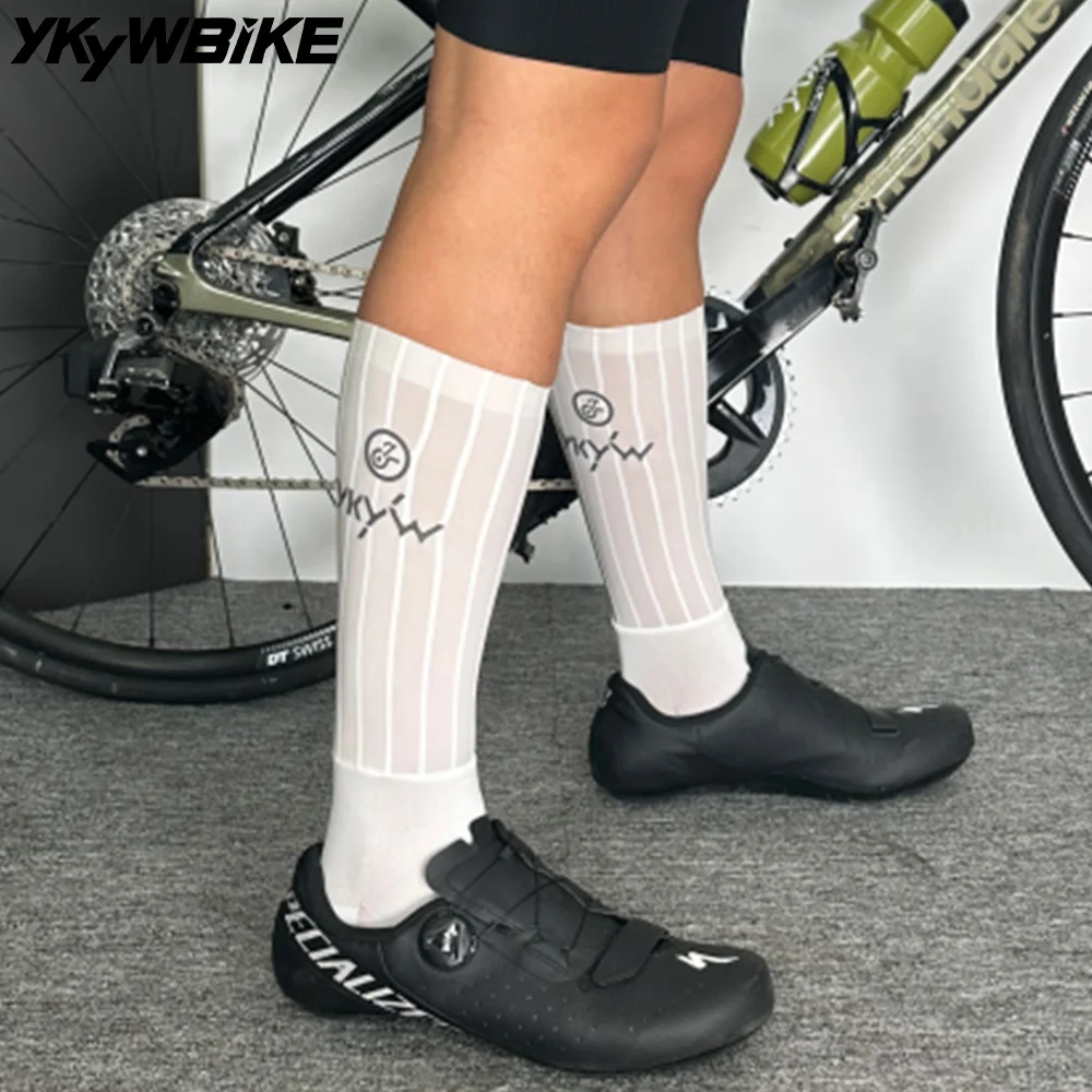 

YKYWBIKE 2025 велосипедные носки профессиональные гоночные широкие аэродинамические спортивные носки в 3D полоску дорожные велосипедные носки MTB на открытом воздухе