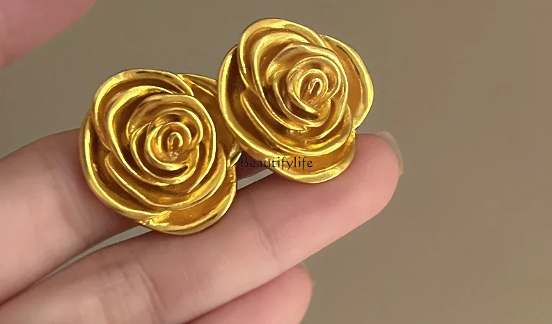 

Vintage Metal Flower Earrings Light Luxury High-Grade Special-Interest Design Hong Kong Style Fairy Temperament