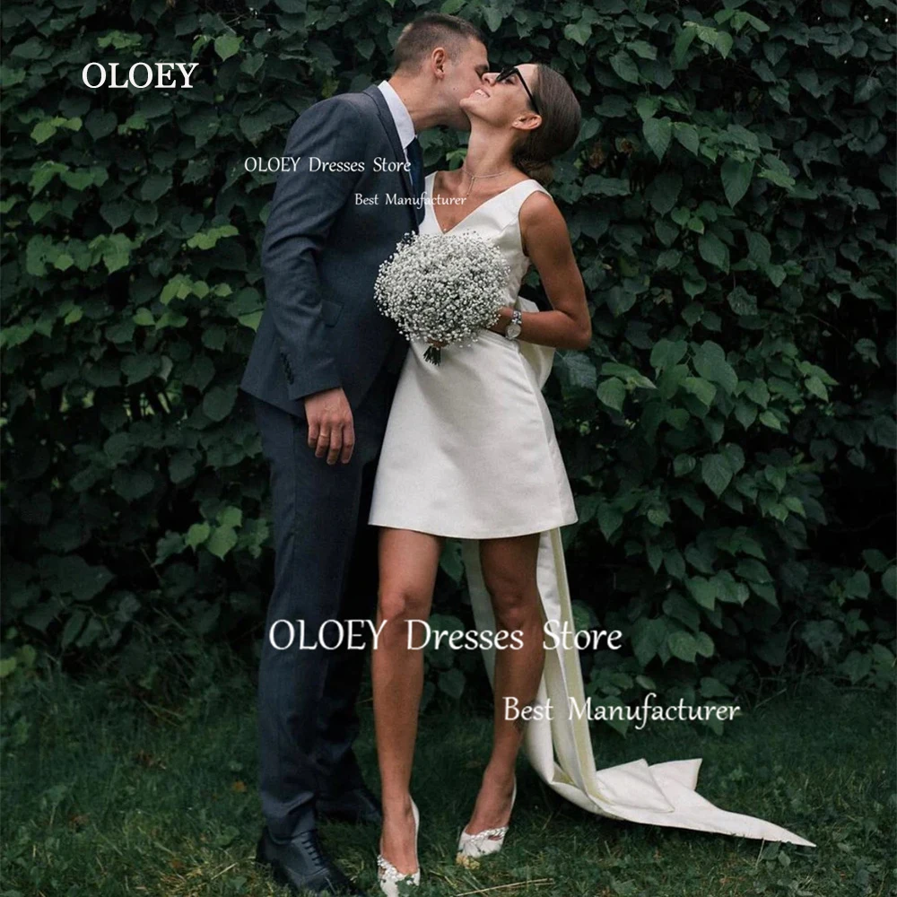 OLOEY 2024 Korea Simple Ivory Wedding Dresses Sleeveless V Neck Above Knee Satin Bridal Gowns Custom Made Bow Bridesmaid Dress