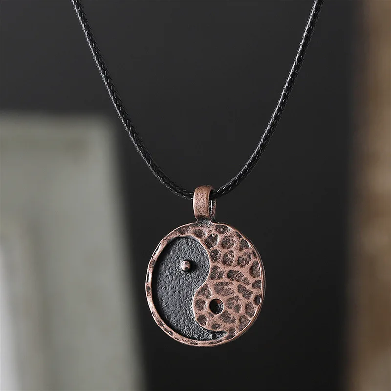 

DIY accessories Cross-border fashion new retro Tai Chi gossip yin and yang alloy necklace, simple and old design jewelry wholesa