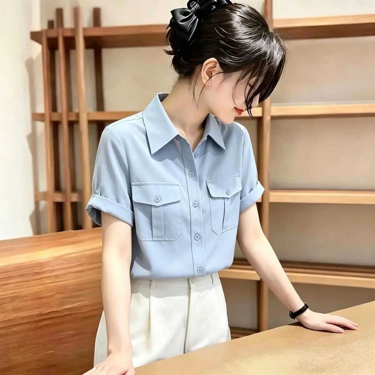 Retro Hong Kong Style Women's Short Sleeve Shirt Double Pocket Turn-down Collar Commute Versatile Fashion Design Short Top