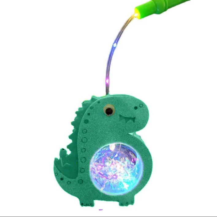 

1pc Glowing Dinosaurs Flamingos Jade Rabbits Toys Halloween Children Hand-Held Lanterns Cartoon Cute Glowing Dazzling Colors Toy