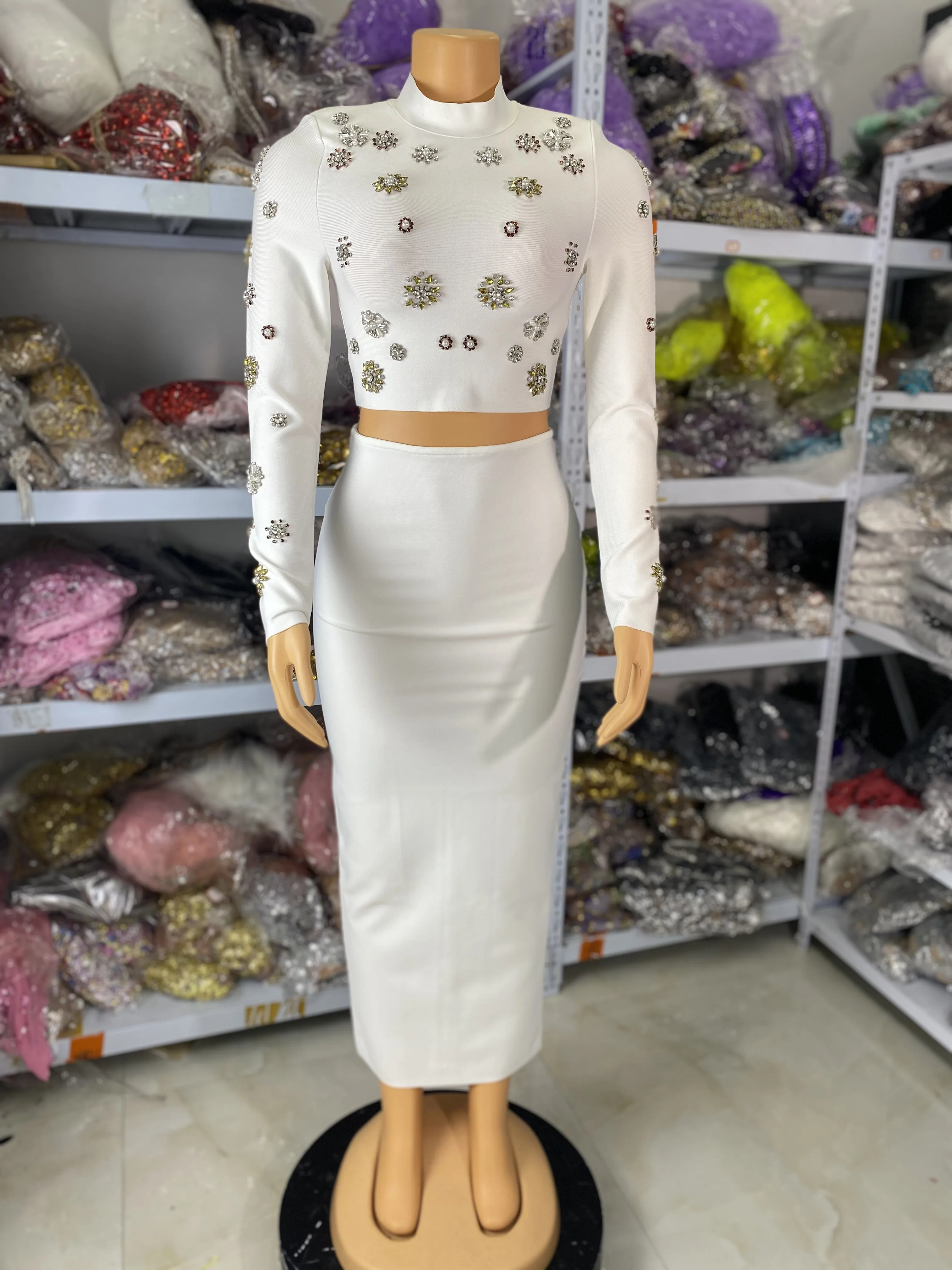 Women Luxury Designer White Bandage Dress Autumn Winter Long Sleeve Diamonds Embroidery Crop Top And Long Skirt Knitted Outfits