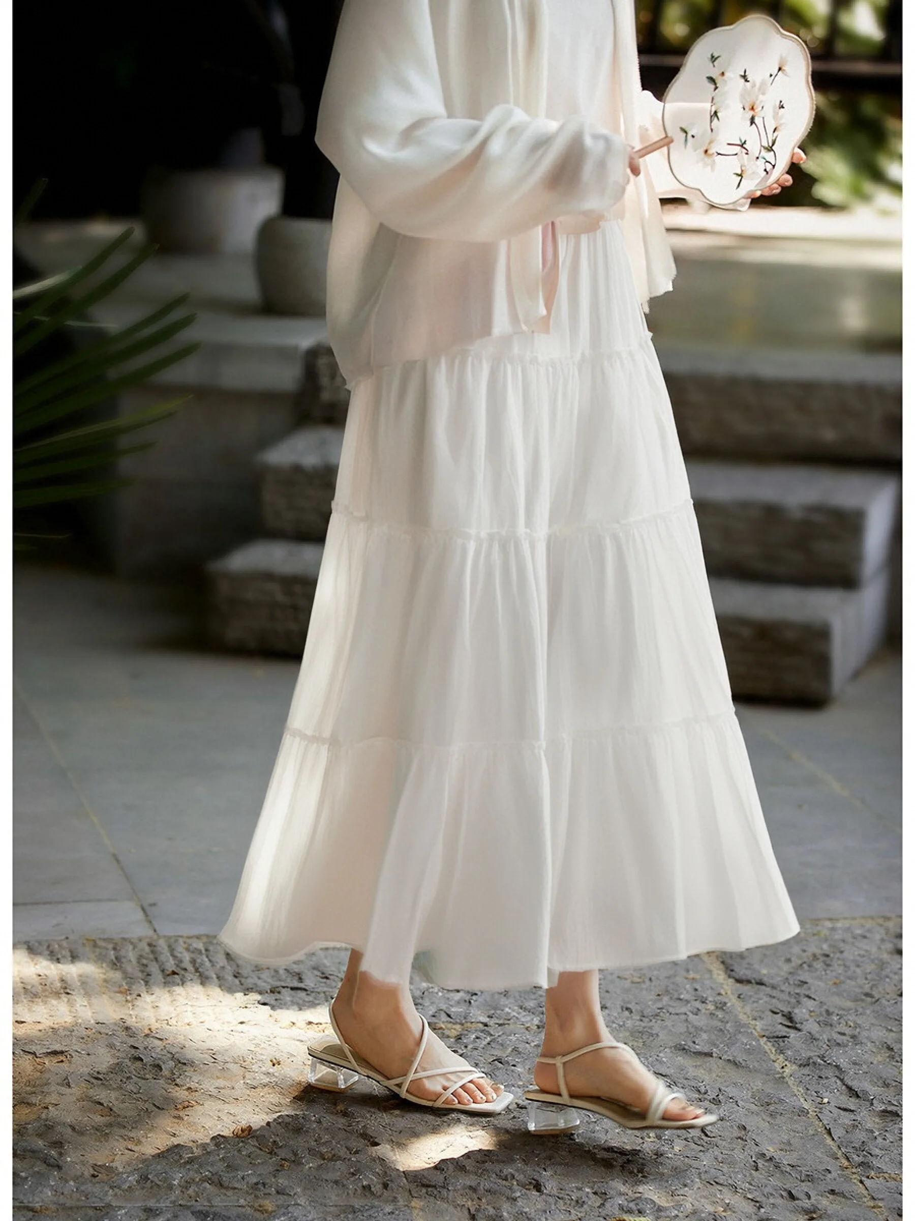 VIMLY Women's Casual Elegant White Skirt 2025 Summer Commuter Elastic Waist A-Line Cake Skirt Breathable Quick-Drying Skirt