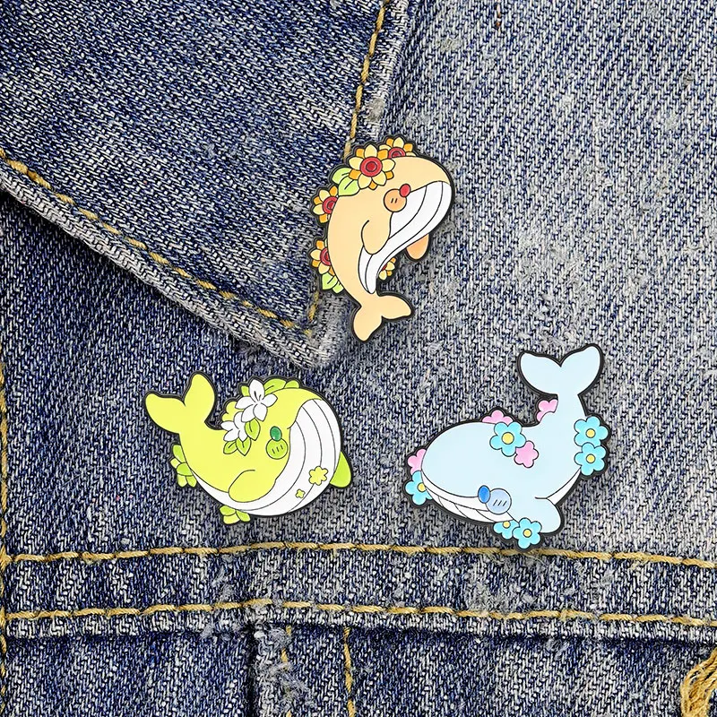 Niedliche Blumen-Wal-Emaille-Abzeichen, Set mit Reversnadeln mit Meerestier-Motiven, Kawaii-Blumen-Metallbroschen für Kinder, Rucksack, Kleidung, Geschenk – Detail 2