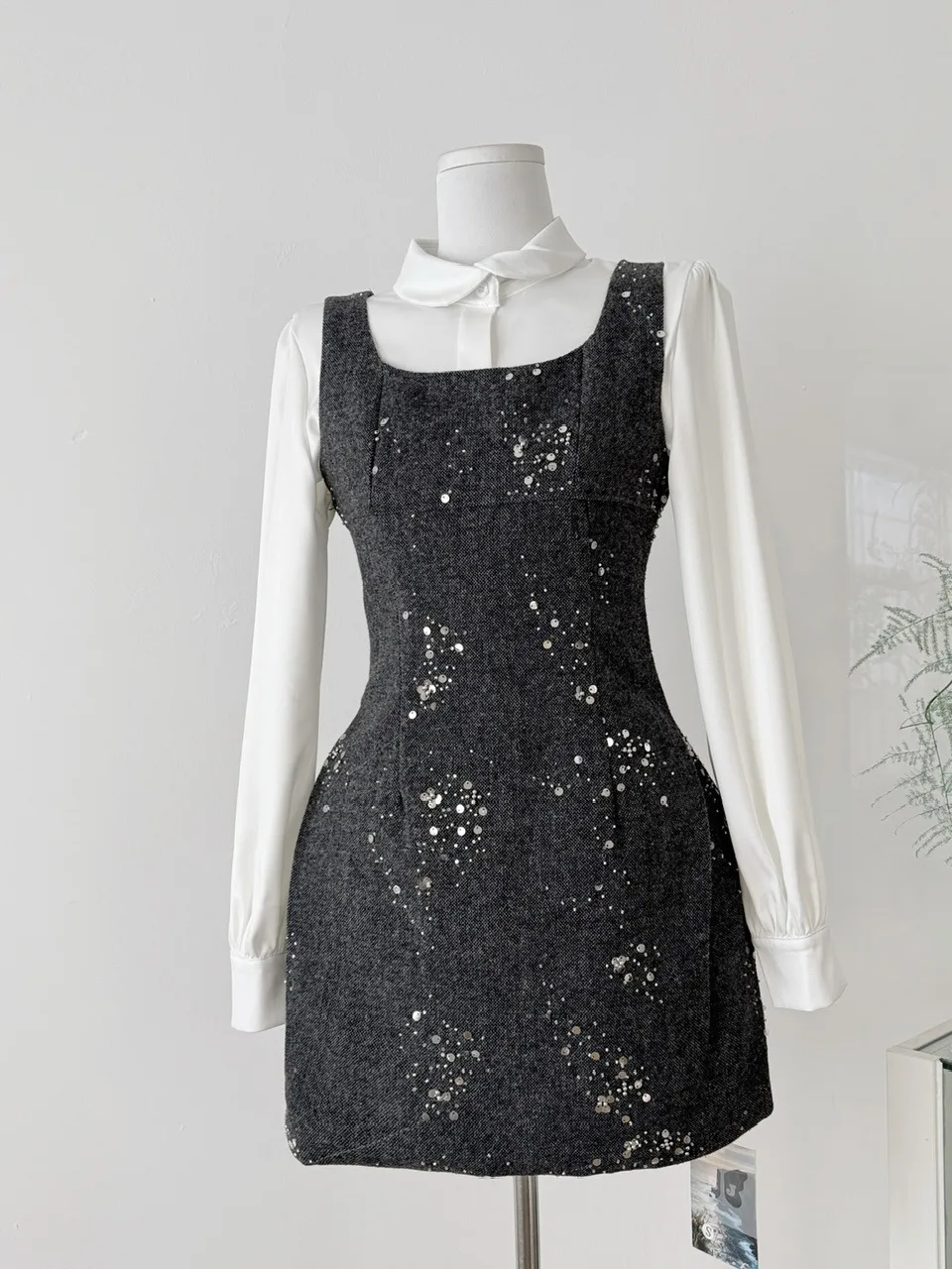 

Faionable Little Chino Wind irt Dr Set, женский кукольный воротник, длинный свек, блестящий элитный комплект Dr Spring 2026, женский Ense...