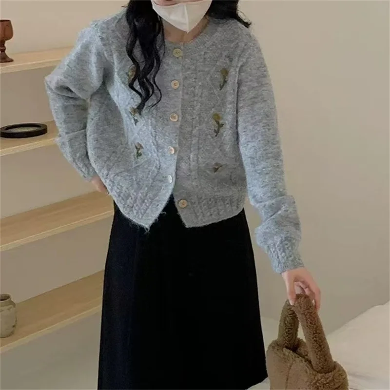 Cárdigan de punto de estilo suave, nuevo estilo de otoño/invierno, abrigo de suéter suelto dulce y suave