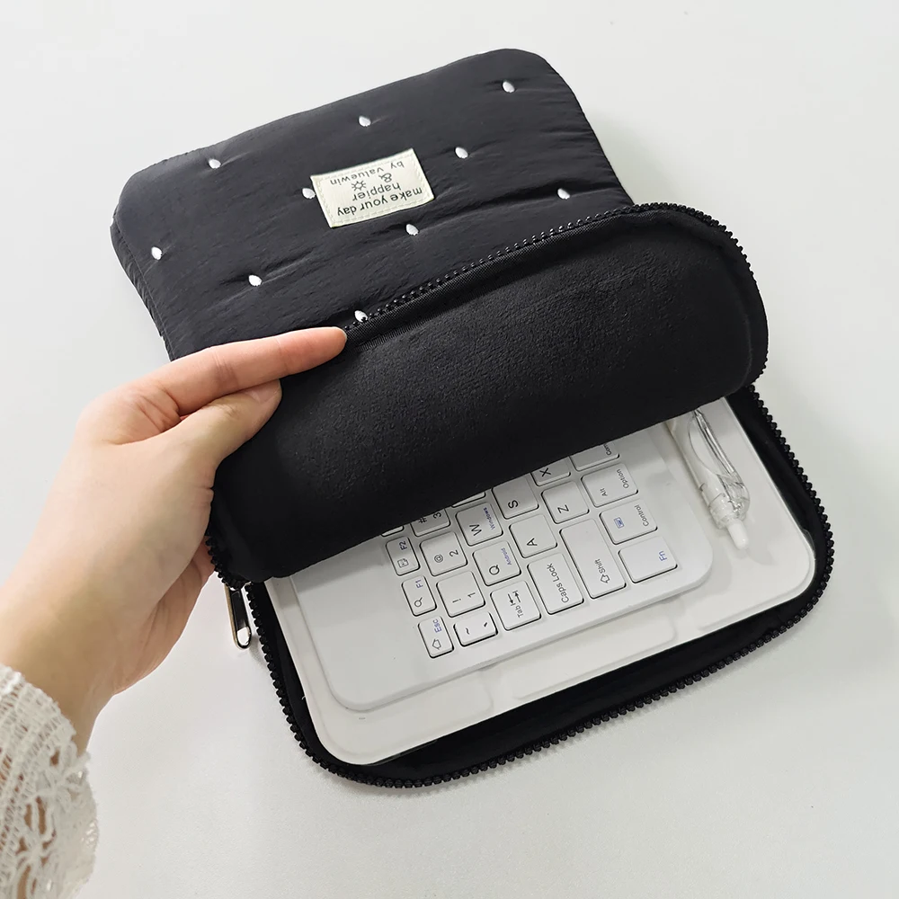 Polka Dot Laptop Sleeve For 13-14 Inch Devices Universal Protective Case Fits MacBook Air/Pro, Dell, HP Shockproof Tablets Bag