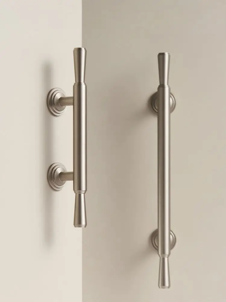 Nurlin Solid Brass Nickel Brushed Luksusowe srebrne francuskie nowoczesne uchwyty do szafek Tbar Gałki do szafy (CH039-BN-N29) — Zdjęcie 2 z 2