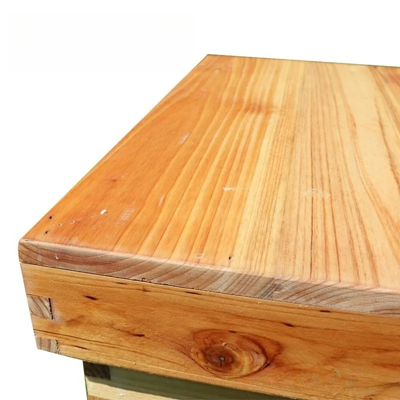 Bee cooking wax in the beehive, standard beehive, nest frame, flat box, beekeeping tools, nest base, ten frames