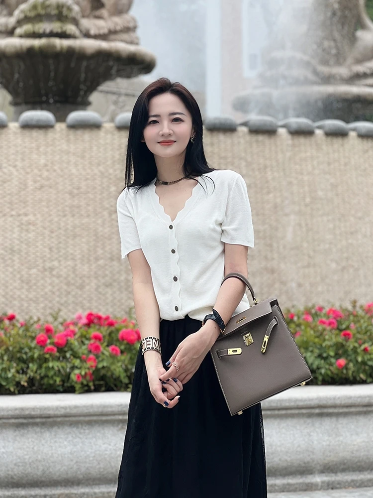 

Ele Princ Sle Silk Wool T-irt V-Ne ort Sve Air Conditioning irt Summer Faion Wave Pattern Ladies Top