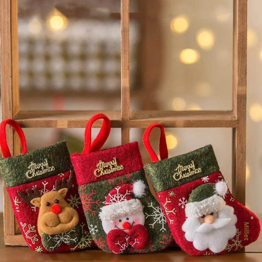 

Christmas Decorations Small Socks Christmas Tree Ornaments Gift Bag Candy Socks for Kindergarten Holiday Accessories