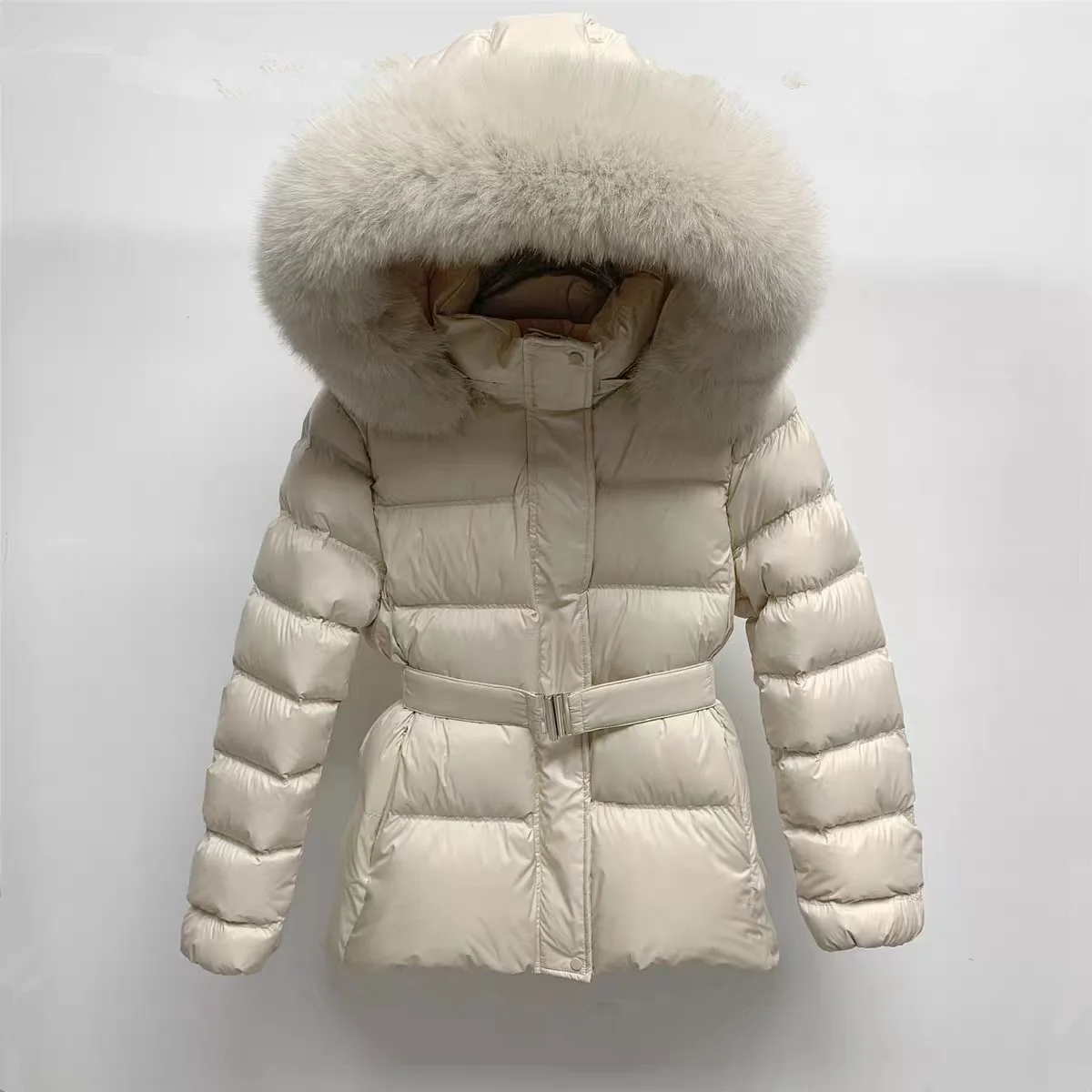 เสื้อแจ็คเก็ตขนเป็ดแท้ 90% สีขาว แจ็คเก็ตขนเป็ดหนานุ่ม อุ่นสบาย มีเข็มขัดรัดเอว เสื้อโค้ทแบบเย็บติดกันสำหรับผู้หญิง มีฮู้ด ปกขนสัตว์ อุ่นสบาย เหมาะสำหรับใส่ในฤดูหนาว