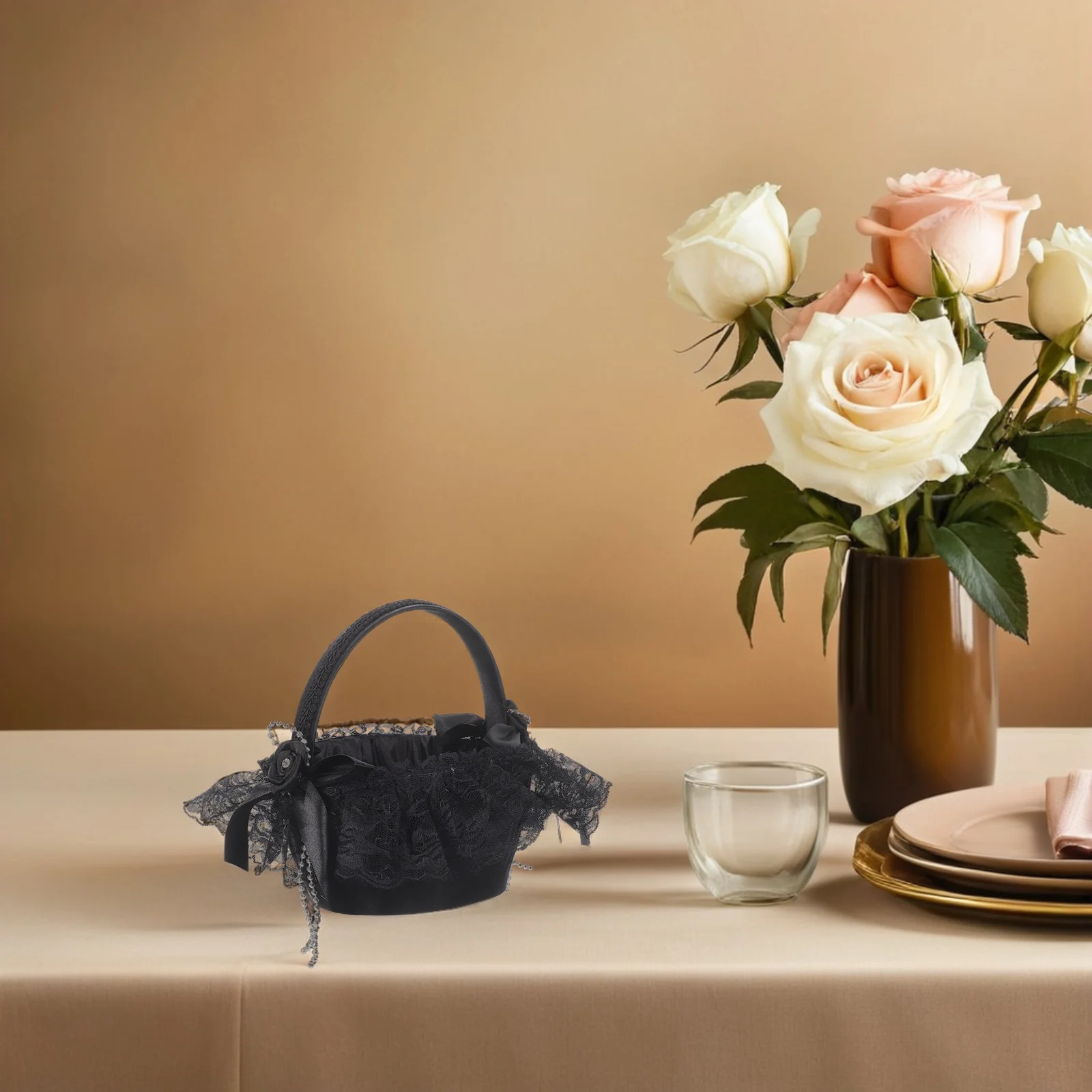 سلة زهور الزفاف، حامل بتلات مصنوع يدويًا باللون الأسود خفيف الوزن لحفلات الزفاف، قصاصات رمي صغيرة محمولة