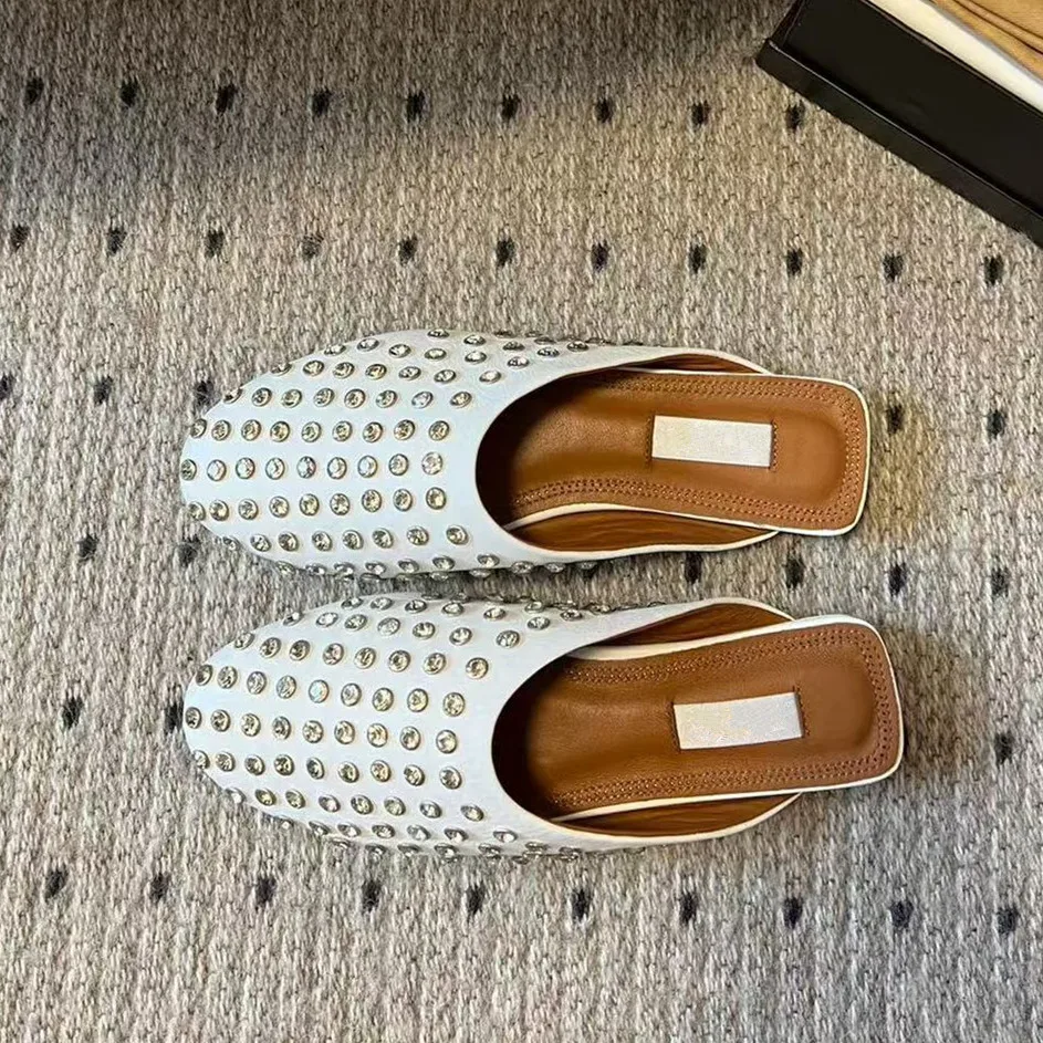 شبشب مولر كسول من الجلد الطبيعي الماسي المائي للنساء ملابس خارجية صيفية، قاعدة مسطحة، غطاء رأس، نصف شبشب مثبت