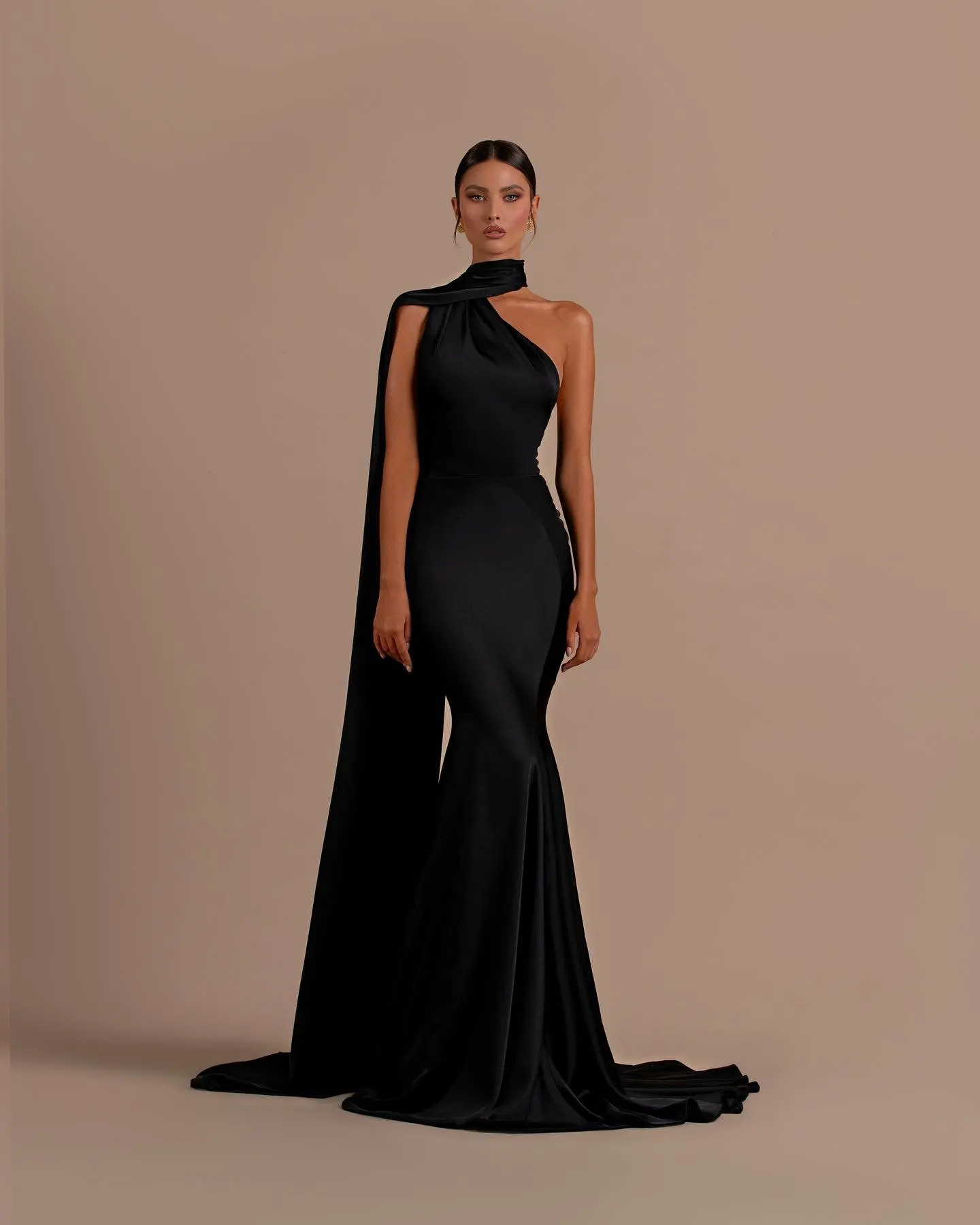 Amanda Black Mermaid Prom Dresses 2024 One Shoulder Long Shawl Formal Occasion Dresses Sweep Train Elegant Sleeveless Clubbing