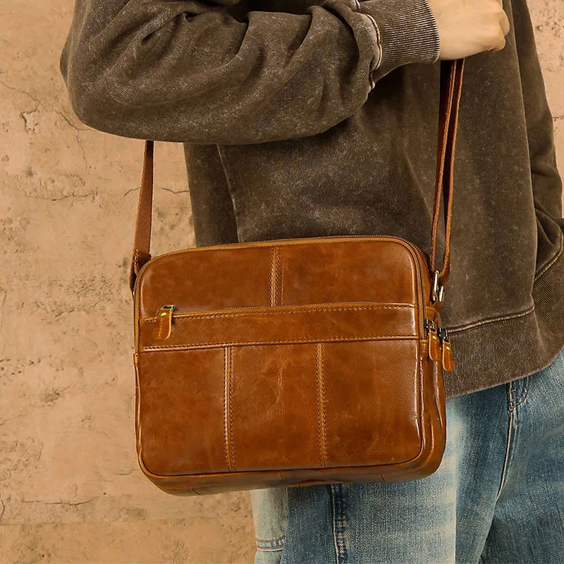 Men's Vintage Crazy Horse Leather Messenger Shoulder Bag Casual Daily Genuine Leather Multi‑Compartment Crossbody Sling Purse