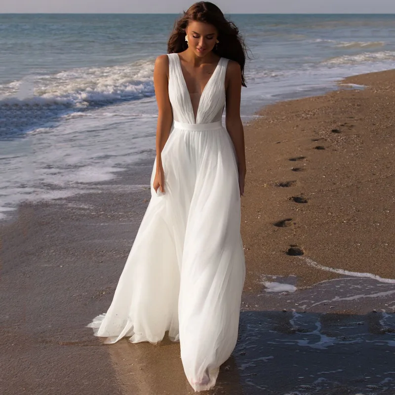 Women's Wedding Dress White Sleeveless Seaside Beach Travel Light Wedding Bridal Outdoor Backless Sexy Gowns