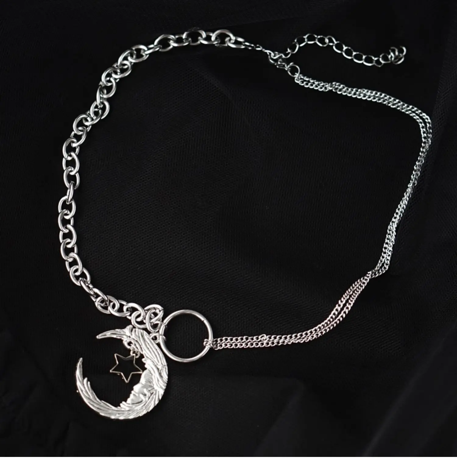 Original Handmade Alloy Metal Hardware Necklace Sweater Chain Moon Star Gothic Necklace for Men and Women