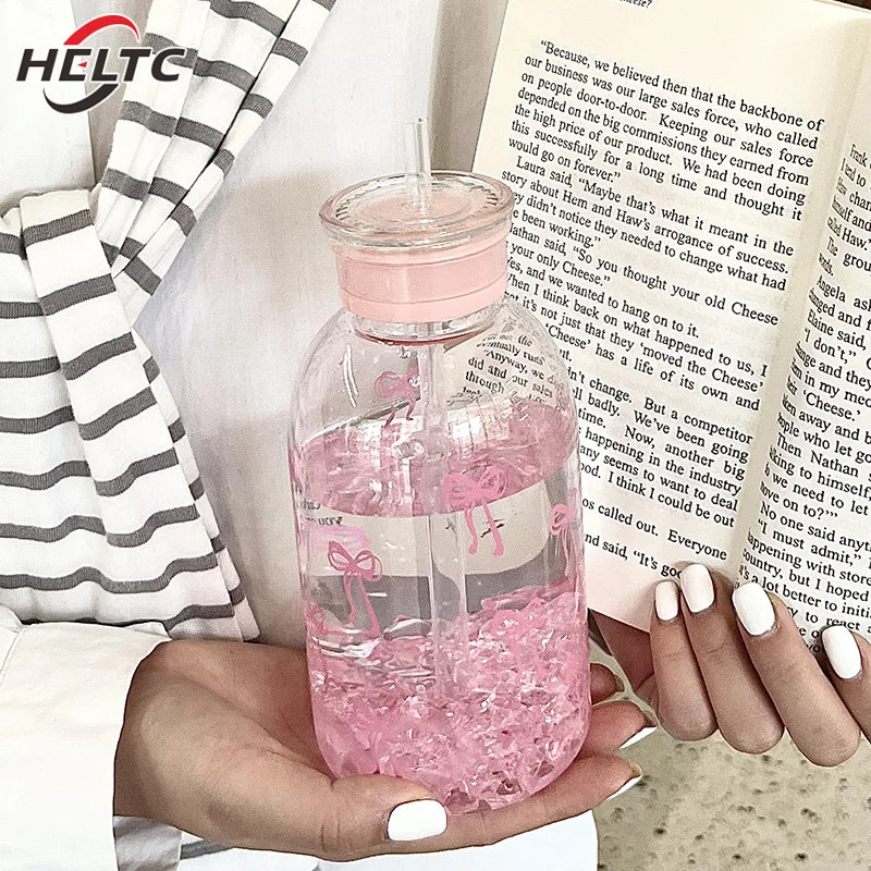 600 مللي زجاجة ماء بهلوان جمالي لعصير القهوة والثلج والشاي لطيف Bowknot أكواب بلاستيكية مع غطاء من القش زجاجة شرب محمولة