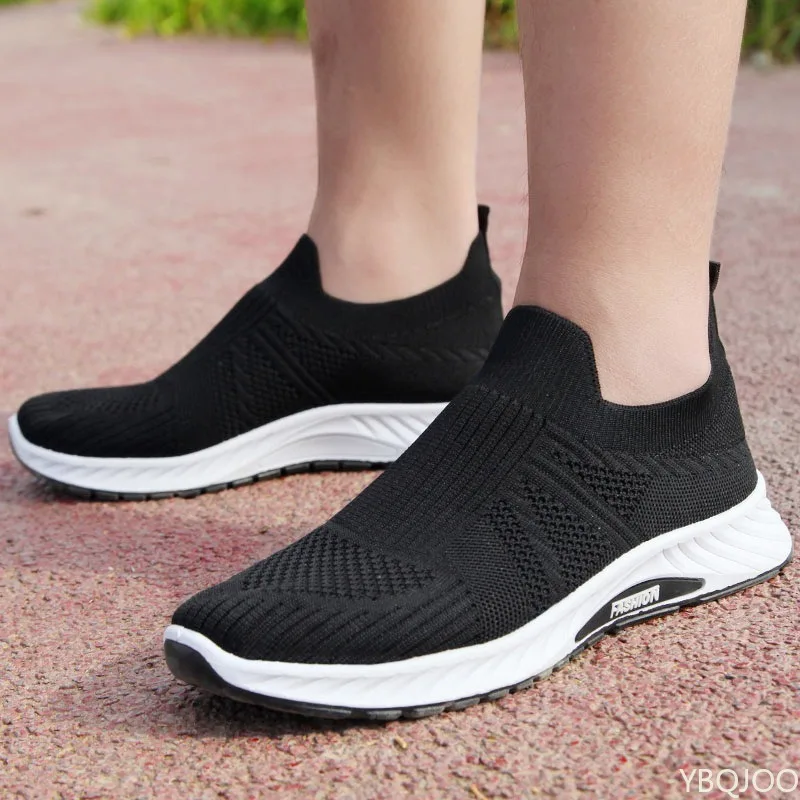 2026 Large Size Autumn Fashion New Item Breathable Casual Comfortable Men's Shoes Versatile Lightweight Flat Sports Men's Shoes