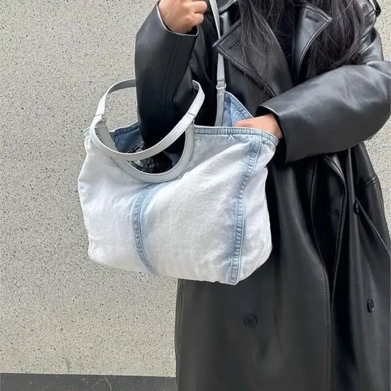 Bloom Vintage Denim Tote Purse For Women 2025 Large Capacity Underarm Bag Female Retro Y2k Handbag Designer Bags