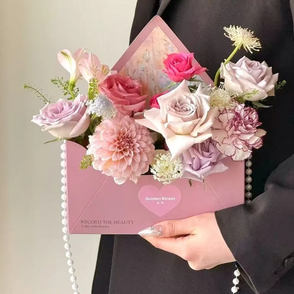 5 Pieces Romantic Flower Gift Box Portable Paper Envelope Floral Box Folding DIY Gift Gift Wrapping Box Mother's Day view 4
