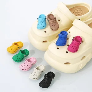 Mini PVC -Schuhe Charme für Frauen, Crocs Accessoires, Strandtasche, Schnallensandalen, Pins Kinderschuhe, DIY -Dekorationen, 3D, neu 12 Hauptverkaufsverzierungen zur Dekoration von Hausschuhen - №4