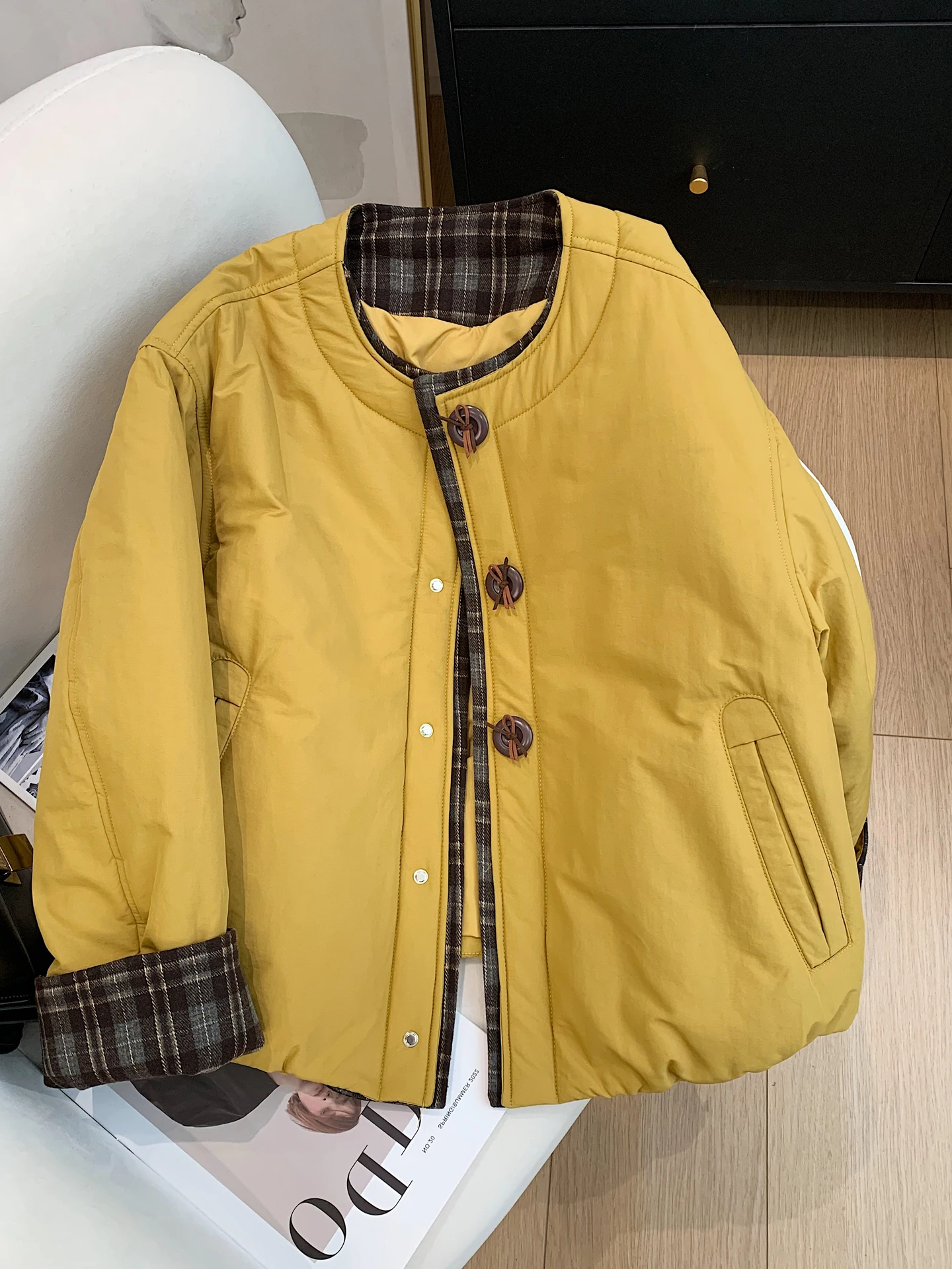 

Retro Korean Sle Plaid Svel round Ne Cotton Jaet Loose Fit Autumn Winter Faion Lazy Thinming Cotton Coat
