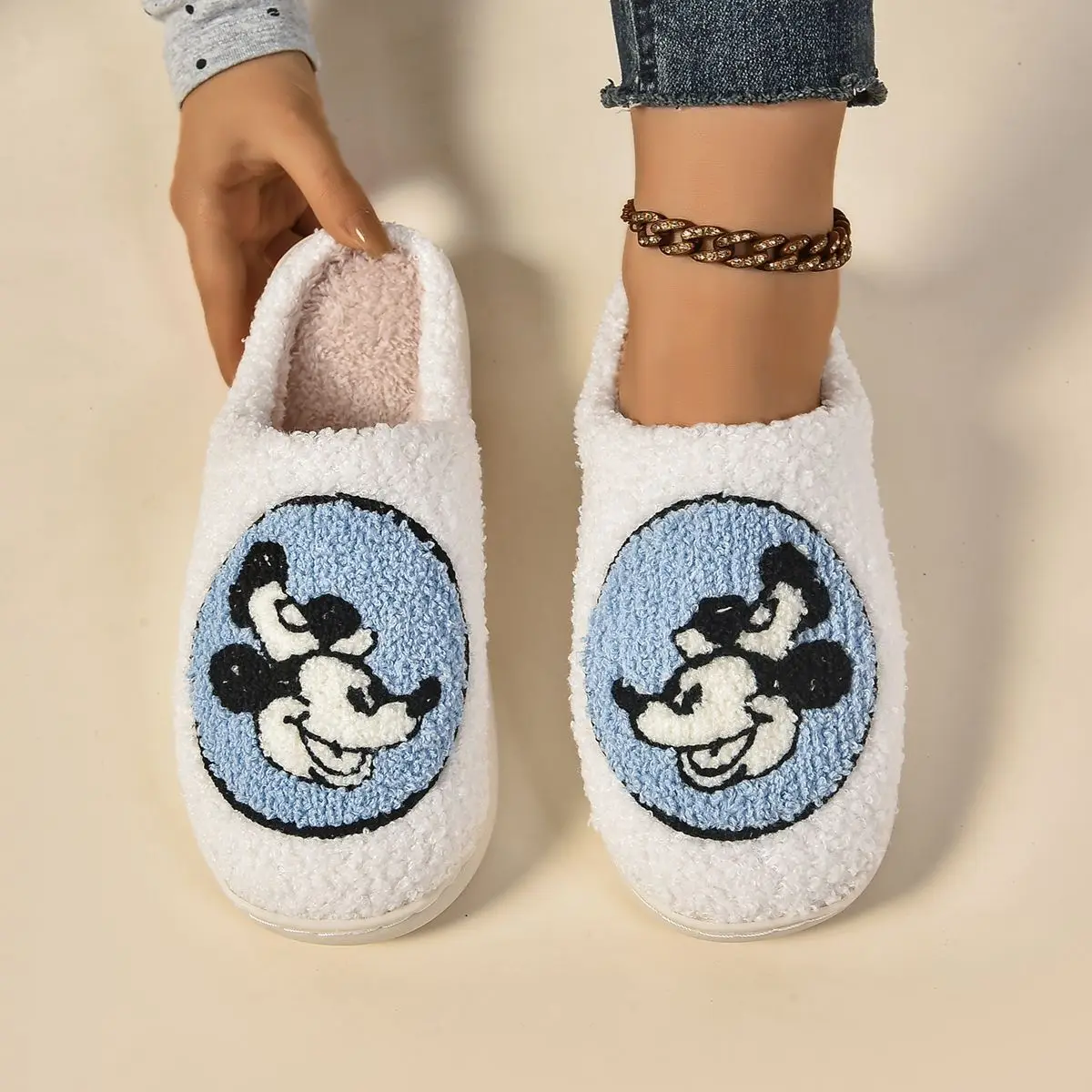 New Couple Style Cold Resistant Warm Casual Slippers, Cute Cartoon Mickey Mouse Home Anti Slip And Plush Slippers Shoes