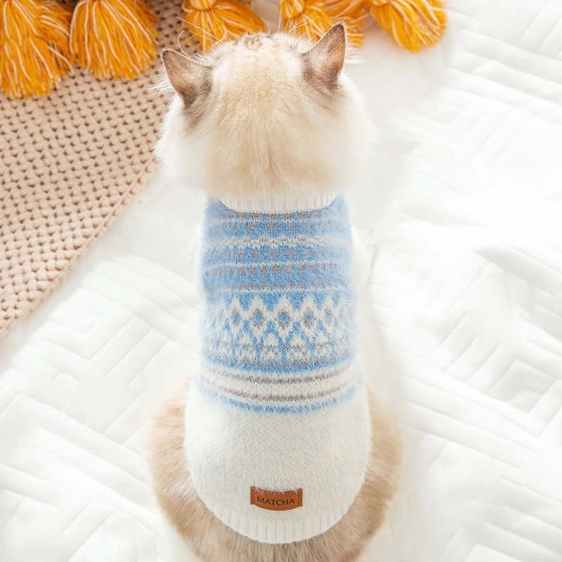 Winter Warm Pet Dog Clothes Fashion Dog Knit Sweater Cute Print Puppy Pullover Soft Cat Sweater Chihuahua Clothes Pet Outfits