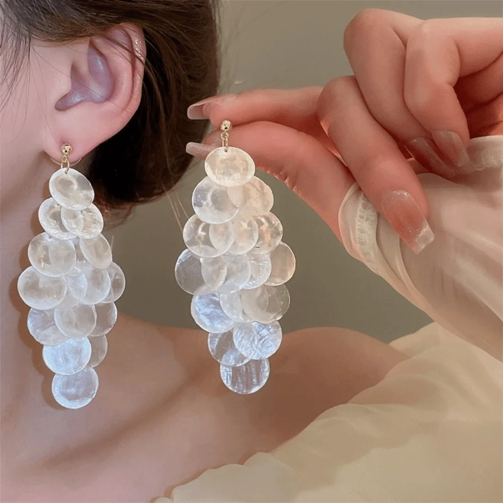Elegant Seaside Shell Tassel Drop Earring Vacation Style Round Shell Tassel Women's Earrings Jewelry Gift Drop Earring Women