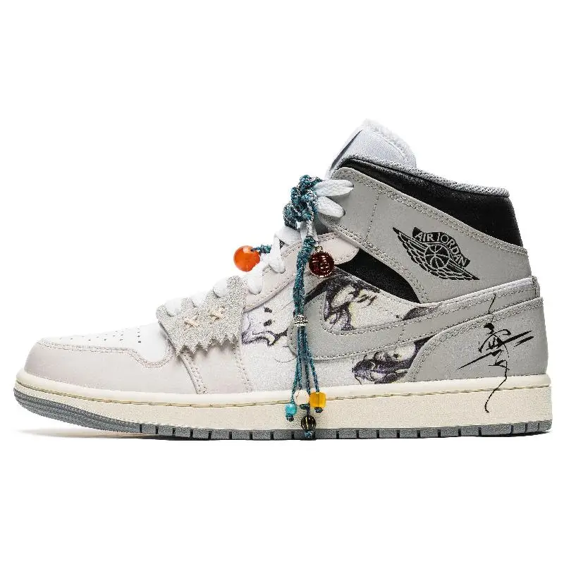 【Customize】Jordan Air Jordan 1 Vintage Basketball Shoes Men Sneakers shoes 554724-135