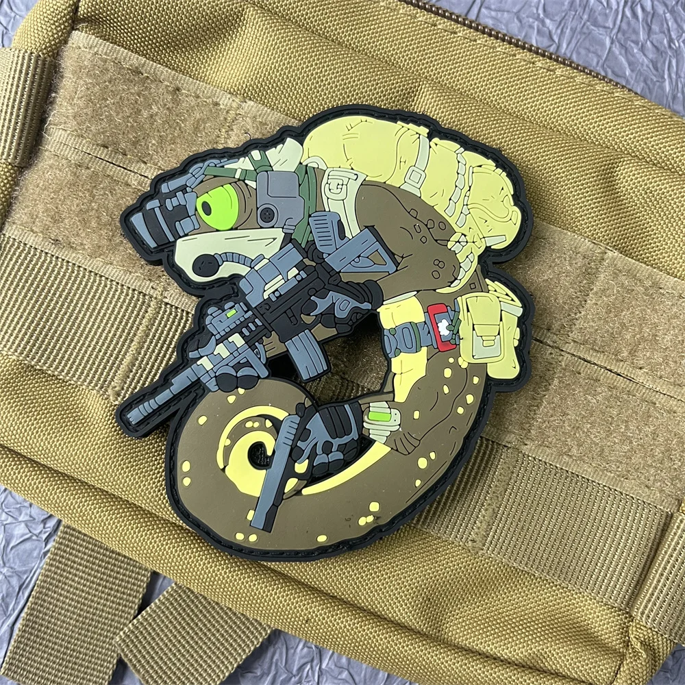 

Russian Chameleon PVC Patch on Clothes Hook and Loop Patches Backpack Backpack Tactical Military Accessory Outdoor Emblem