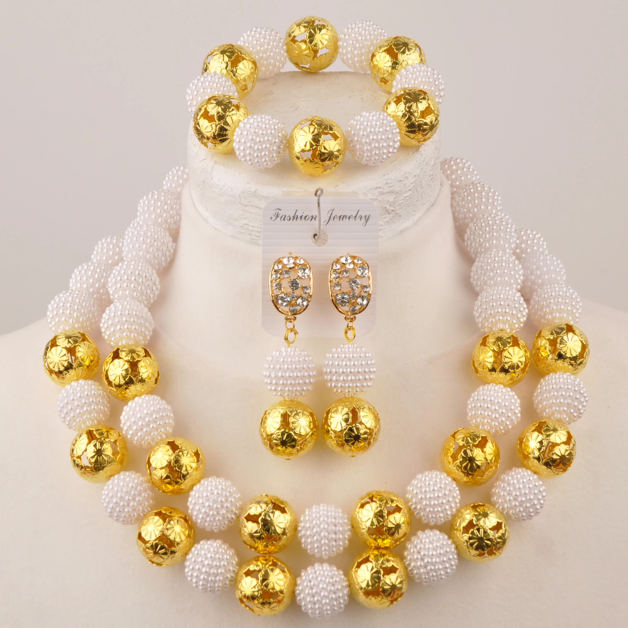 

Traditional White Jewellery Nigerian imitation pearl wedding jewellery set