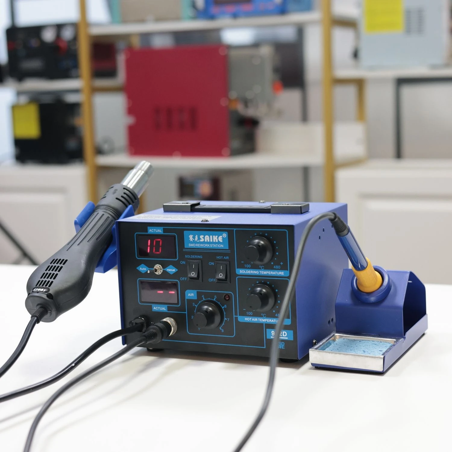 SAIKE Dual Function 700W Hot Air Rework 60W Entlötstation Kit 100-480 ℃   Keramikheizung mit LCD-Display 952D