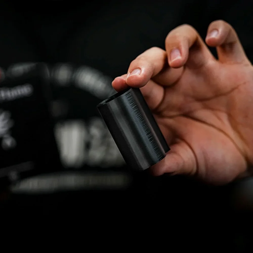 instant-flame-magic-tricks-flash-of-fire-appears-from-empty-hand-professional-magician-large-stage-illusions-gimmicks-props