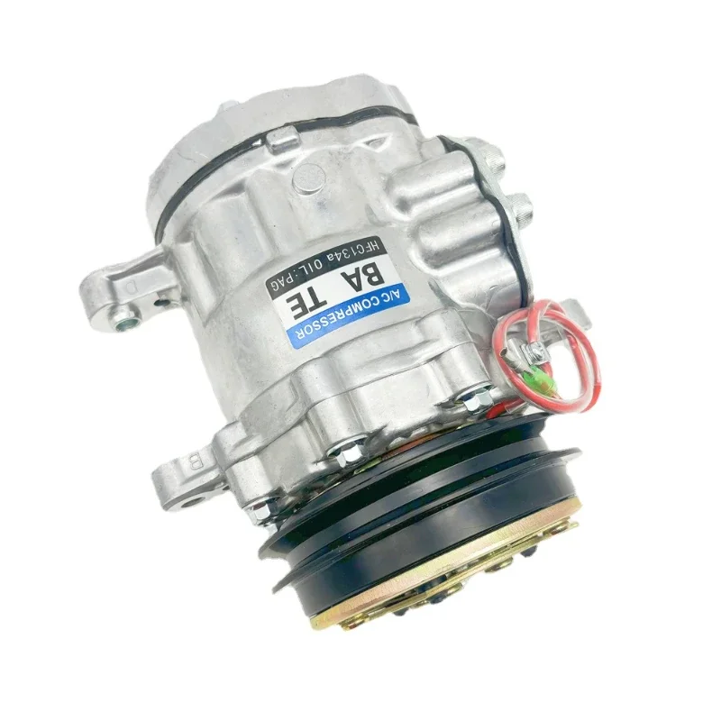 Air conditioning compressor PC55 PC56-7 is suitable for excavator AC  assembly