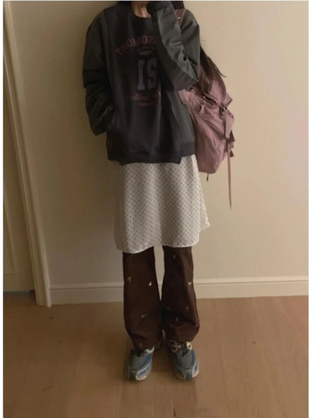 レディース ブラウン バギー コーデュロイ パンツ ヴィンテージ Y2K ストレートパンツ 原宿系 オーバーサイズ ハイウエスト トラウザーズ 2000年代風 2025