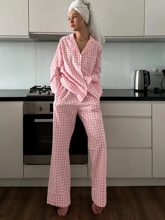 

Удобный повседневный комплект в клетку: женский костюм с отложным воротником, длинным рукавом и свободными брюками с широкими штанинами, комплект из двух предметов