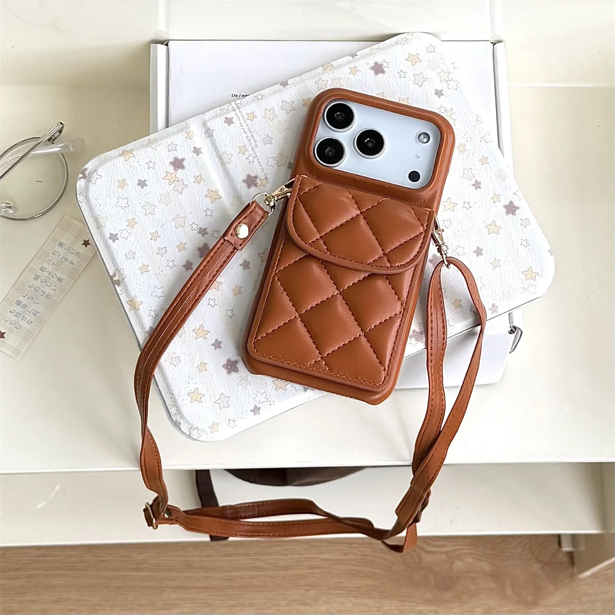 เคสโทรศัพท์แบบสายคล้องคอพร้อมช่องใส่บัตร สำหรับ iPhone 17 Air 16 15 Plus 14 13 Pro Max  กระเป๋าหนังแบบมีสายคล้อง