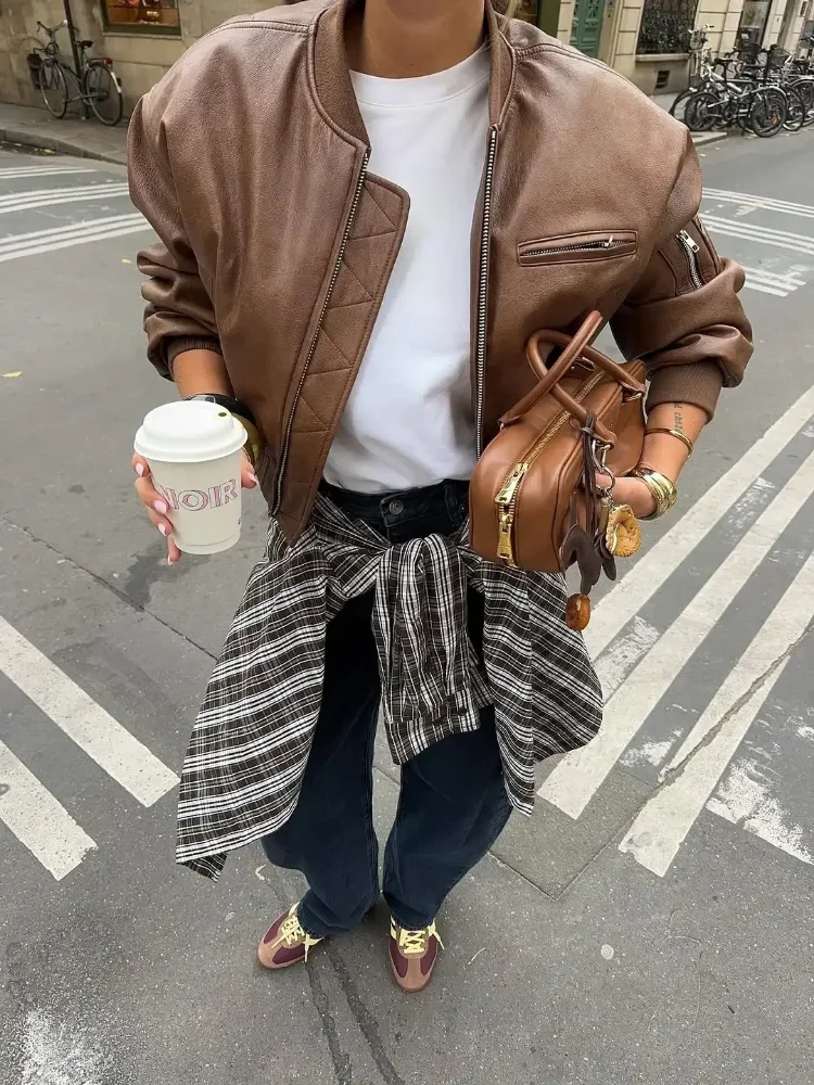 

Модная однотонная укороченная кожаная куртка для женщин, шикарная, с воротником-стойкой, длинными рукавами, на молнии, свободного кроя, весенняя, в стиле High Street, верхняя одежда 2026