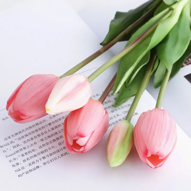 

Luxury High Quality Moisturizing Five-headed Artificial Tulip Nordic Indoor Bouquet Simulation Flower Wedding Home Decoration