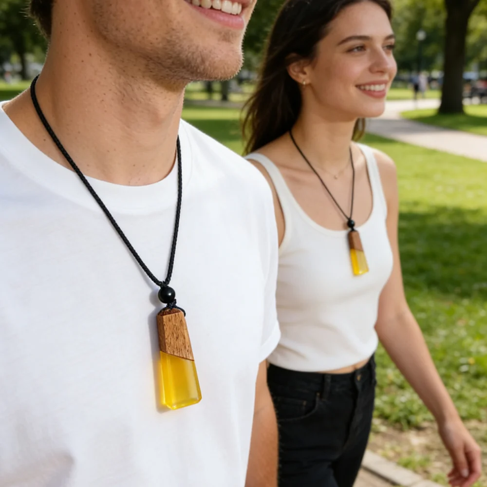 

Vintage solid wood combined with resin gift pendant necklace