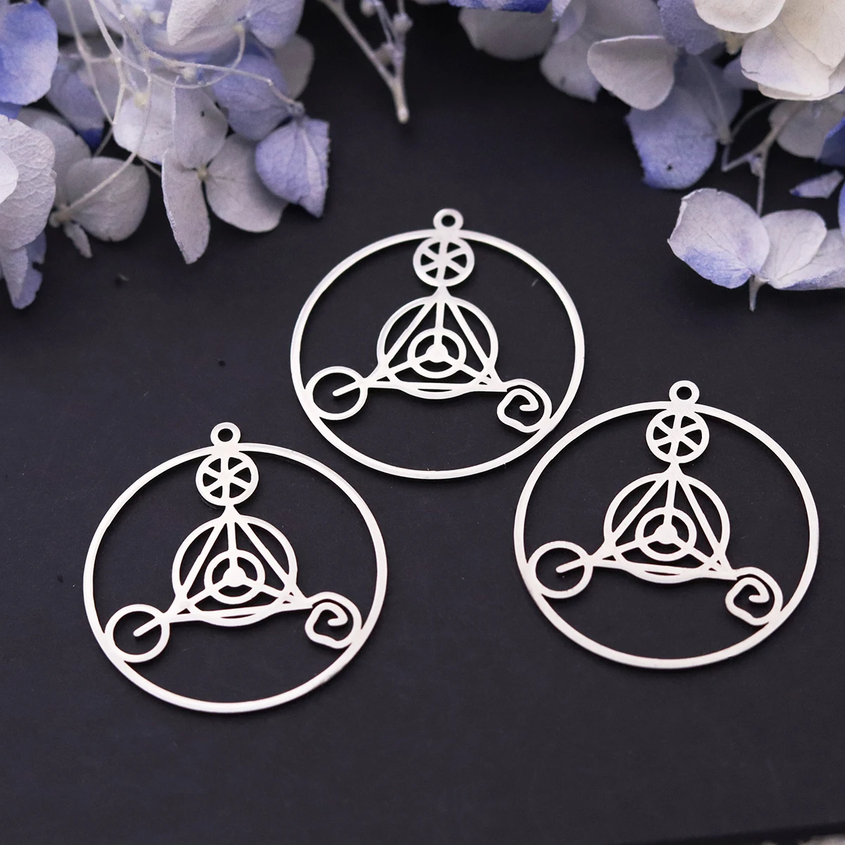 3pcs Stainless Steel Sacred Symbol Round Charms Geometric Alien Glyph Pendant For DIY Jewelry Making Earrings Necklace