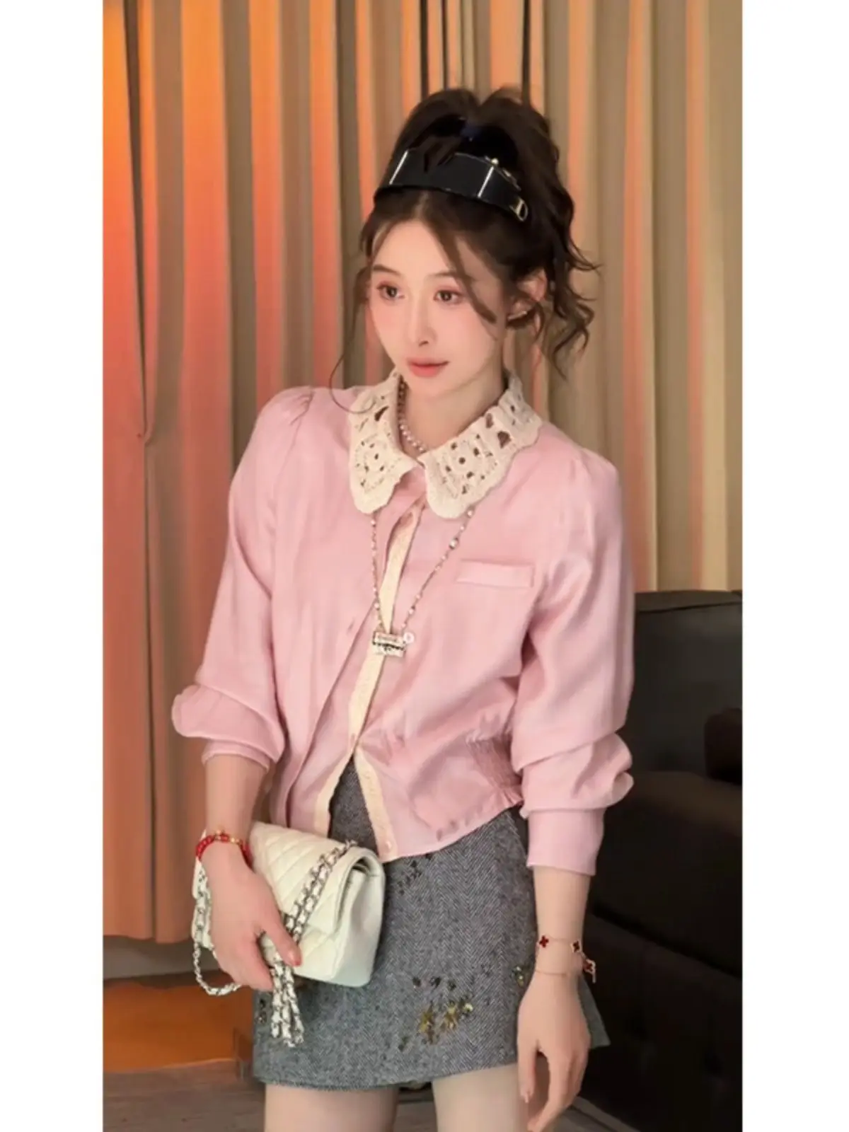 

Нежная лоскутная рубашка во французском стиле с рюшами и воротником, женская весенняя новая свободная возрастная рубашка с короткими рукавами