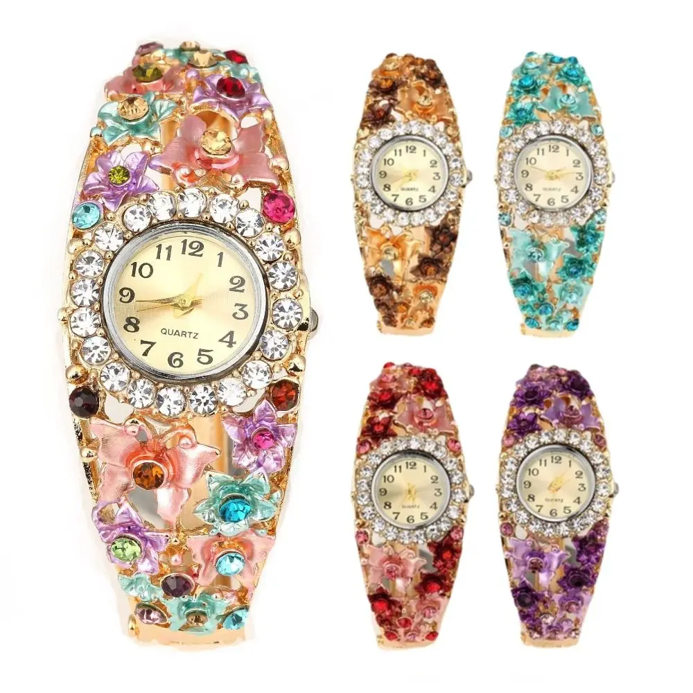 

Alloy Rhinestone Dress Watch Quartz Movement Round Dial Flower Butterfly Watch Luxury Quartz Bracelet Wristwatch