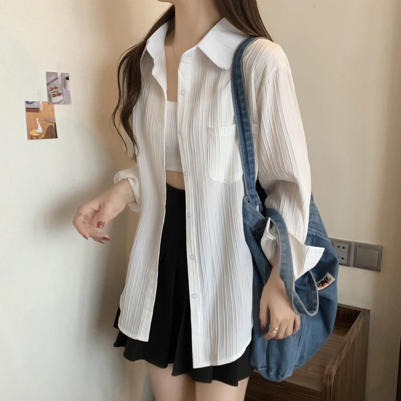 เสื้อคลุมกันแดดไซส์ใหญ่สำหรับผู้หญิง ดีไซน์ใหม่ล่าสุดสำหรับฤดูใบไม้ร่วง สไตล์เกาหลี ความยาวปานกลาง ผ้าบางเบา รุ่น Sensation Small Minori...