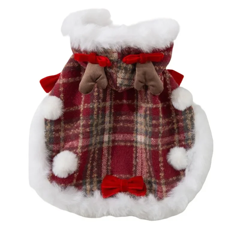 

Pet Christmas cape autumn and winter warm dog clothes plaid traction cape hooded fleece puppy than bear teddy